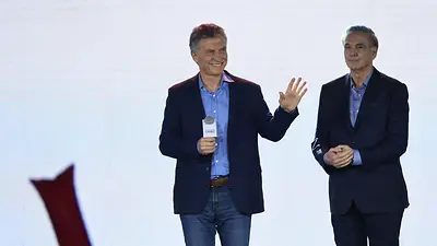 Mauricio Macri reconoció la derrota: "Llamé a Alberto Fernández para hacer una transición ordenada" Mauricio Macri reconoció la derrota: "Llamé a Alberto Fernández para hacer una transición ordenada"