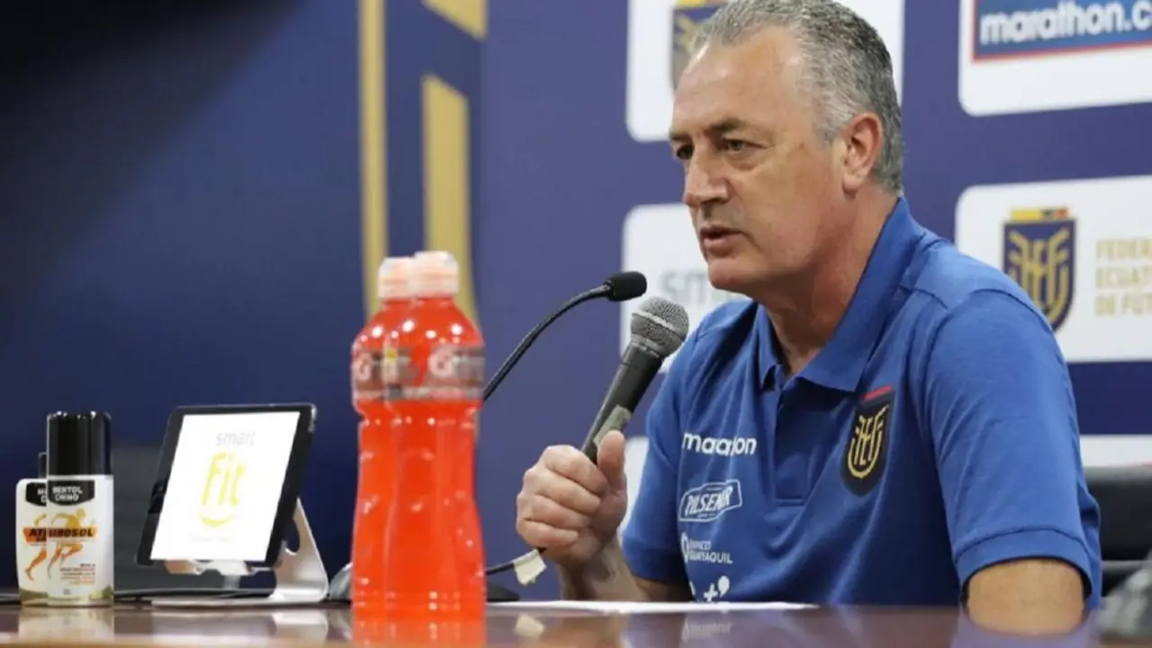 A Gustavo Alfaro le preguntaron si gritaría un gol de Ecuador ante Argentina y no dudó