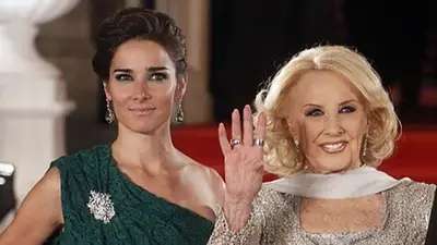 Tras militar la meritocracia, se conoció la impresionante casa que Mirtha Legrand le regaló a Juana Viale Tras militar la meritocracia, se conoció la impresionante casa que Mirtha Legrand le regaló a Juana Viale
