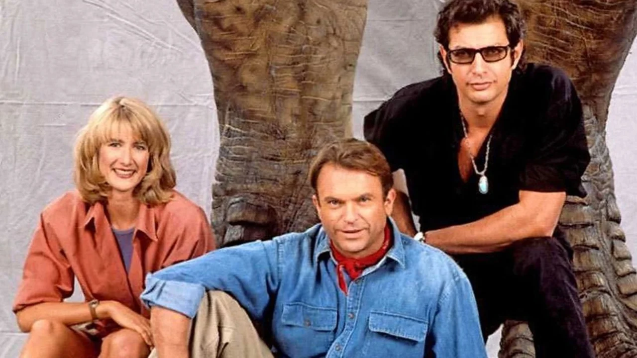Sam Neill, Jeff Goldblum y Laura Dern recrearon una escena icónica de Jurassic Park