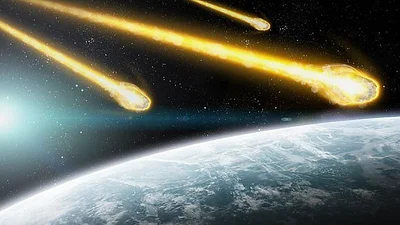 tres asteroides se acercan a la Tierra. tres asteroides se acercan a la Tierra.