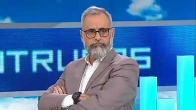 Jorge Rial, contundente contra el Cantando y Masterchef Celebrity Jorge Rial, contundente contra el Cantando y Masterchef Celebrity