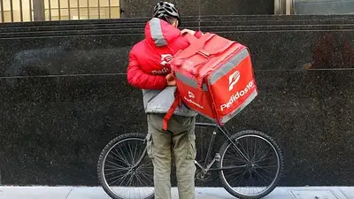 Uber compra Delivery Hero por US$14.800 millones y se queda con PedidosYa Uber compra Delivery Hero por US$14.800 millones y se queda con PedidosYa
