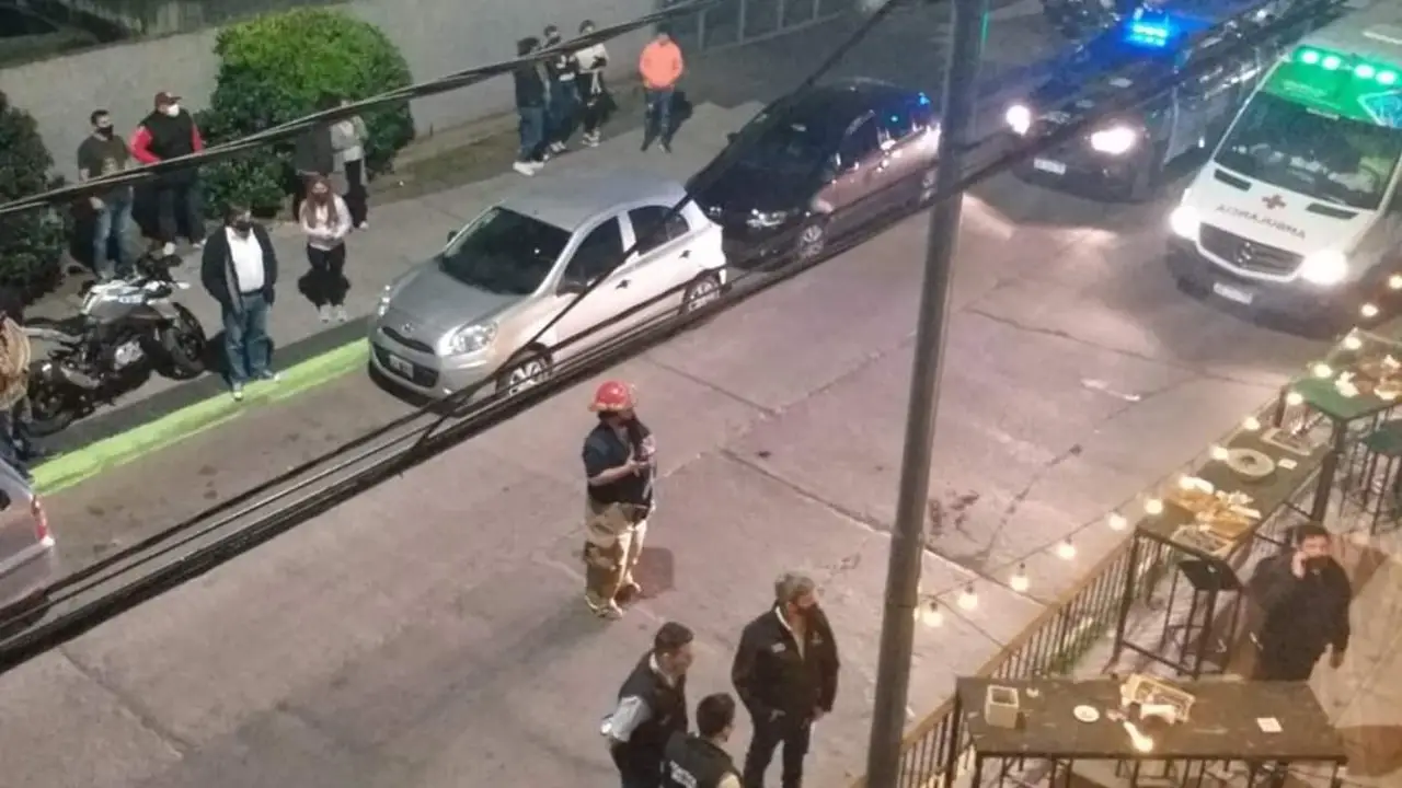 Incendio y explosión en un bar de San Miguel: murió una chica de 19 años