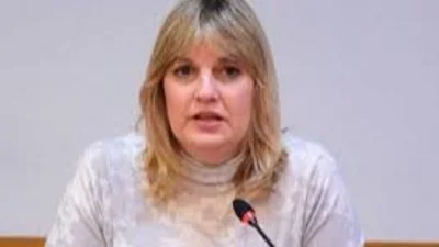 Escándalo: legisladora macrista pidió "falcon verde" en democracia, borró el mensaje y dijo que fue "mal interpretada" Escándalo: legisladora macrista pidió "falcon verde" en democracia, borró el mensaje y dijo que fue "mal interpretada"