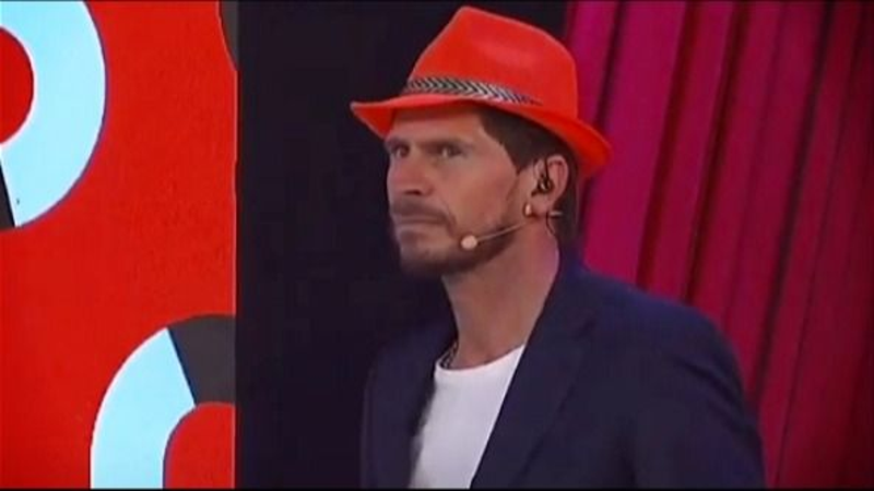 El Pollo Vignolo, humillado al aire por un técnico campeón con Boca