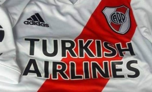 Es Horrible Se Filtró La Nueva Y Polémica Camiseta Titular De River El Destape 6224