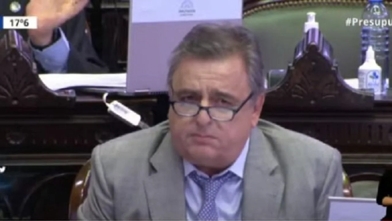 Mario Negri se ausentó en la sesión de Diputados para ir al estudio de TN