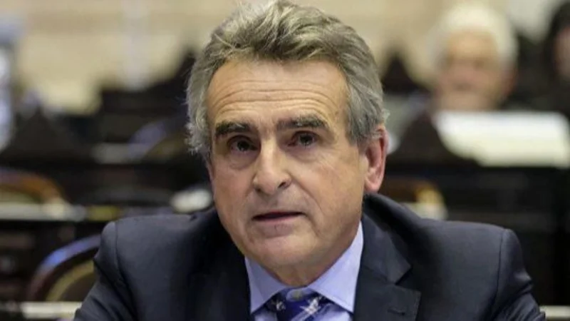 Agustín Rossi aseguró que la vacuna contra el COVID-19 estará en la "primera quincena de enero"
