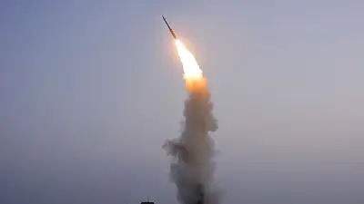 Corea del Norte: la prueba de nuevo misil antiaéreo fue "extraordinaria" Corea del Norte: la prueba de nuevo misil antiaéreo fue "extraordinaria"