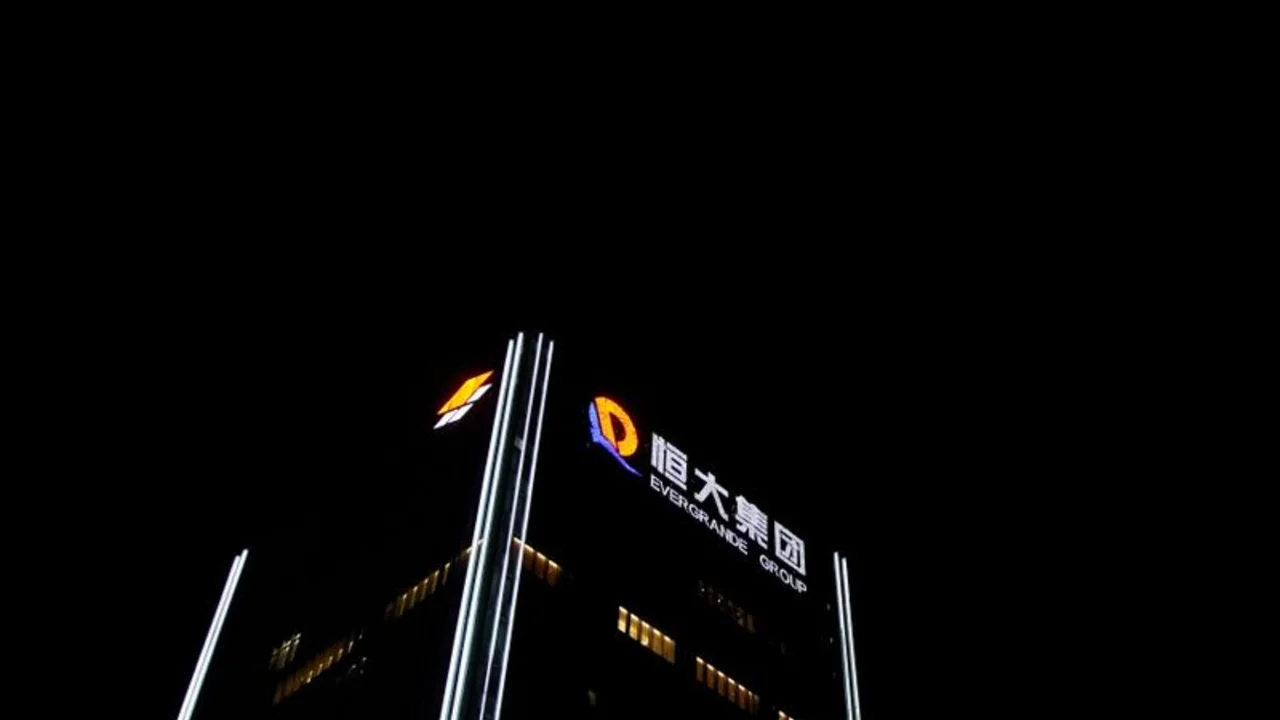 Evergrande captará 5.000 millones de dólares con venta de mitad de filial