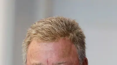 William Shatner, de estrella de "Star Trek" a pasajero de un viaje espacial privado William Shatner, de estrella de "Star Trek" a pasajero de un viaje espacial privado