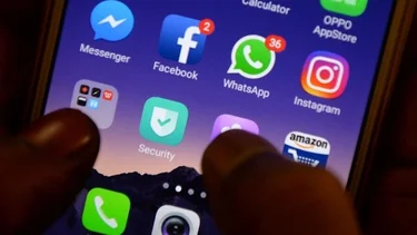 Minuto a minuto sobre la caída de WhatsApp, Facebook e Instagram