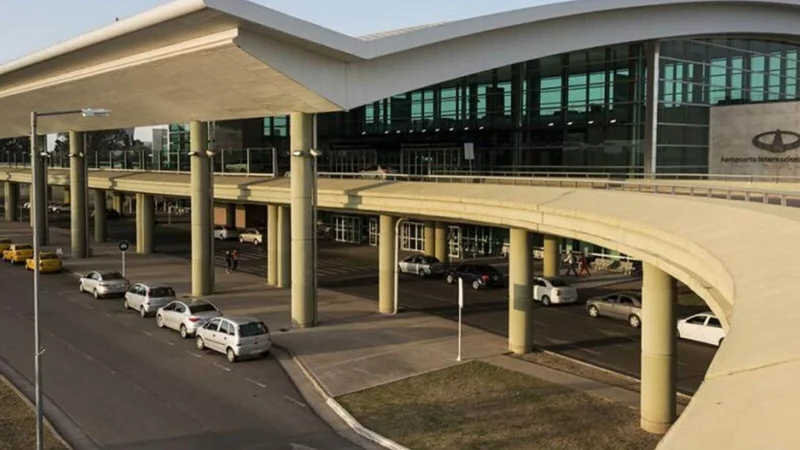 El aeropuerto de Córdoba se suma como corredor seguro para entrar al país 