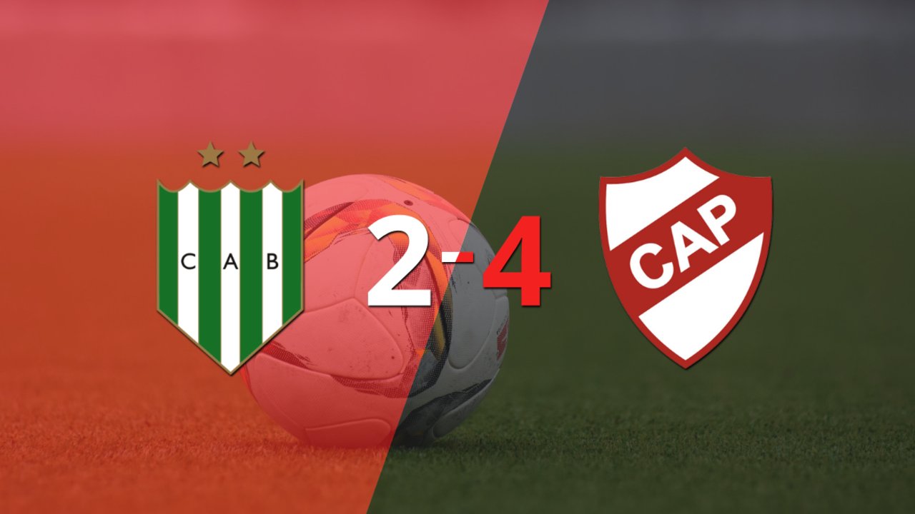 Con doblete de Facundo Curuchet, Platense derrotó a Banfield