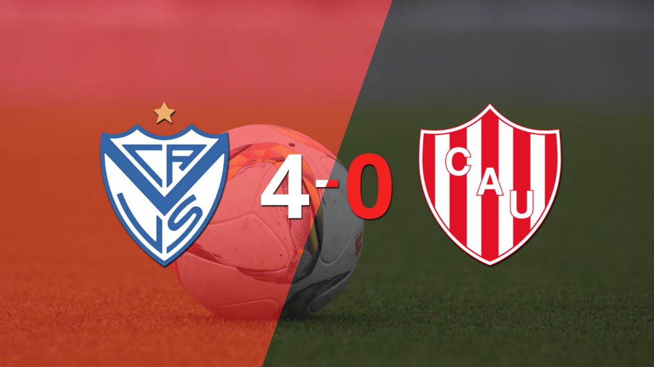 Vélez fue imparable y goleó 4 a 0