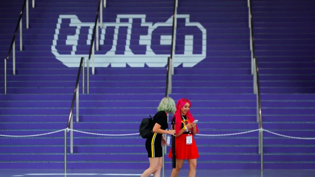 Twitch sufre un ataque de hackers que filtran su base de datos