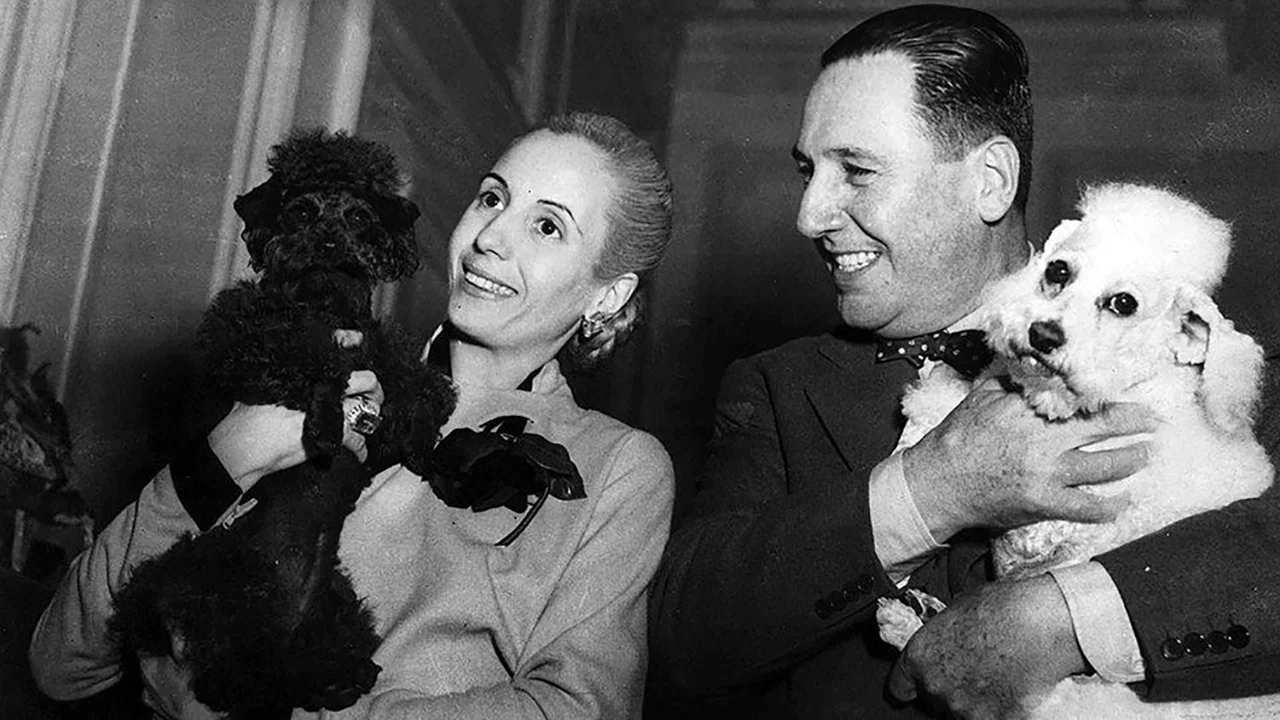 Juan Domingo Perón junto a Eva Duarte.