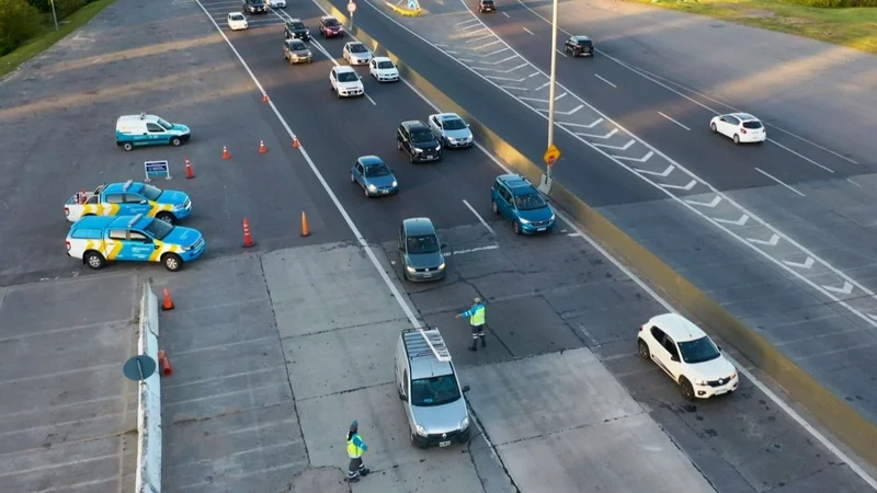 Intenso movimiento en el tránsito por el fin de semana largo