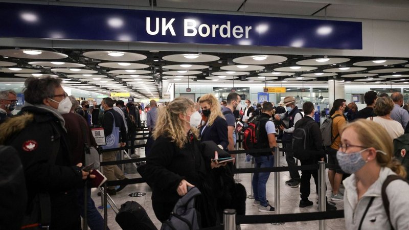 Reino Unido retiró a Argentina de la "lista roja" de viajes internacionales
