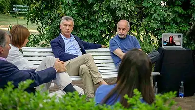 El pacto que les obligó hacer Macri a los dirigentes de JxC y nadie cumplió: "Como los 3 mosqueteros" El pacto que les obligó hacer Macri a los dirigentes de JxC y nadie cumplió: "Como los 3 mosqueteros"