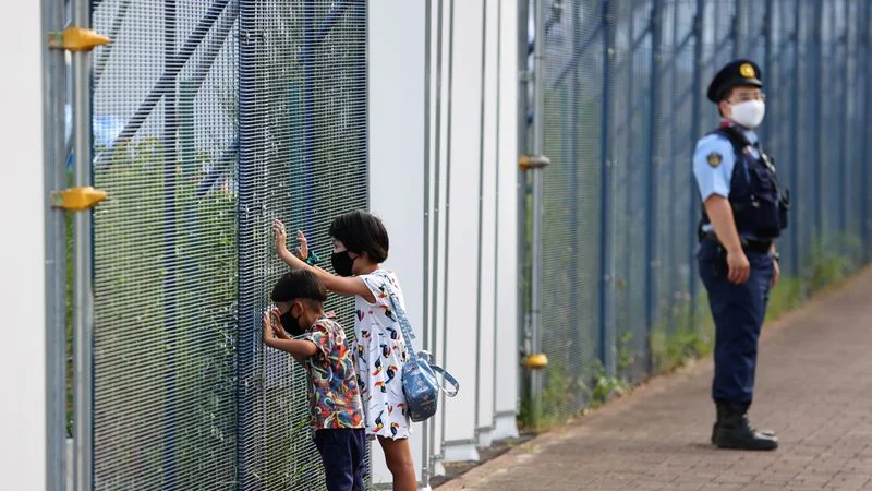 Los suicidios de niños durante la pandemia tocan máximos récord y encienden alarmas en las autoridades de Japón