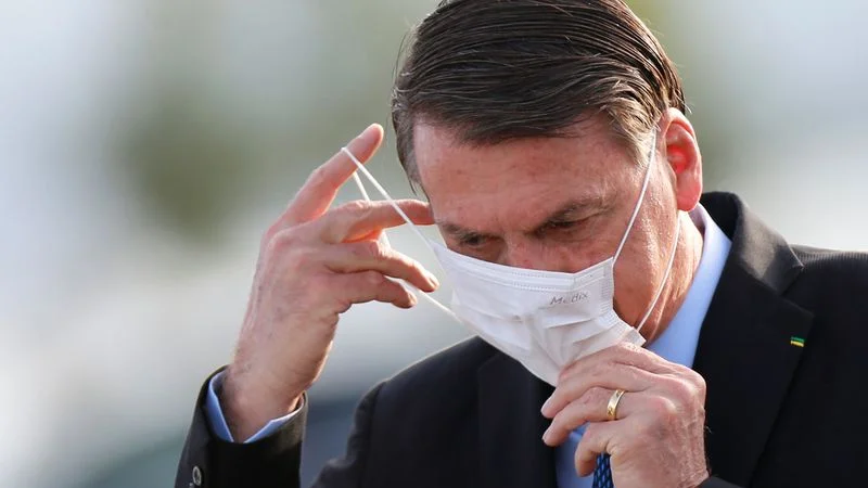 Jair Bolsonaro dice que considera privatizar Petrobras