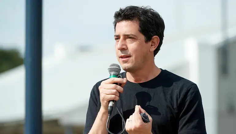 De Pedro por el anuncio de Alberto: "Era necesario para ordenar"