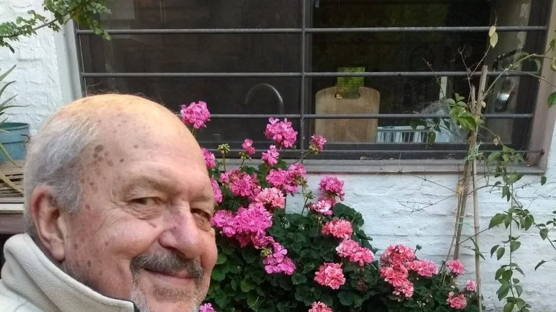 Murió uno de los fundadores de la murga uruguaya Falta y Resto: falleció Jorge "Gallo" Todeschini 