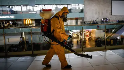 Muertes por COVID-19 en Rusia marcan récord por quinto día mientras se avecinan restricciones Muertes por COVID-19 en Rusia marcan récord por quinto día mientras se avecinan restricciones
