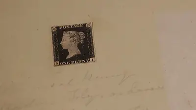 Subastarán el primer sello postal del mundo en 8 millones de dólares Subastarán el primer sello postal del mundo en 8 millones de dólares