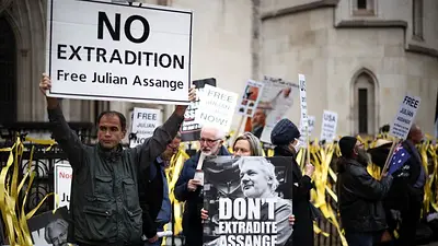 El gobierno de EEUU insiste para que Julian Assange sea extraditado El gobierno de EEUU insiste para que Julian Assange sea extraditado