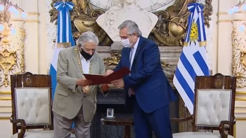 Alberto Fernández con Pepe Mujica