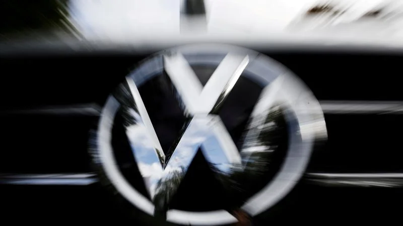 Volkswagen demora entrega de autos por la crisis del chip