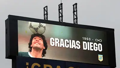 Serie sobre Maradona revela detalles desconocidos de su vida a un año de su muerte Serie sobre Maradona revela detalles desconocidos de su vida a un año de su muerte
