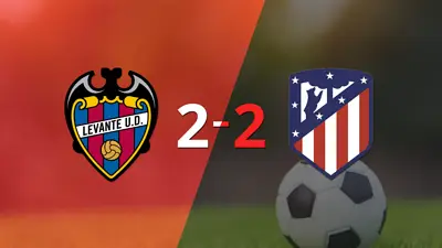 Levante empata ante Atlético de Madrid pese al doblete de Enis Bardhi Levante empata ante Atlético de Madrid pese al doblete de Enis Bardhi