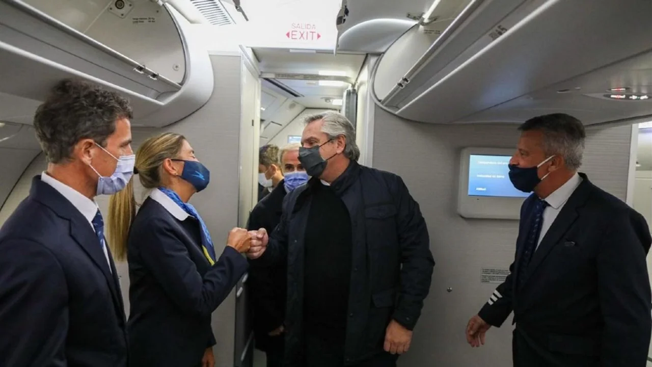 El presidente viajó a Europa para participar del G20 y la Conferencia por el Cambio Climático en Glasgow