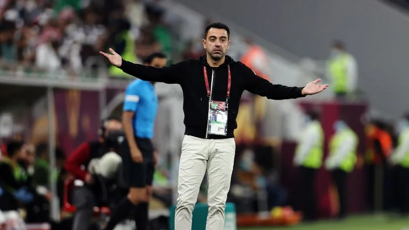 Xavi está preparado para dirigir al Barça, dice Guardiola