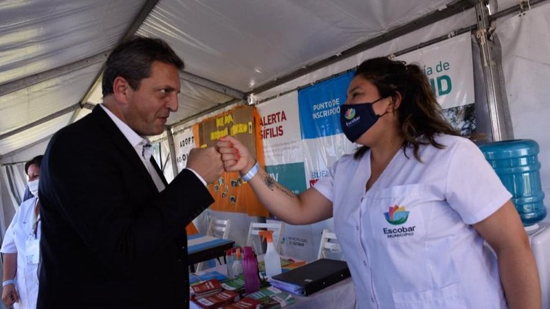 Massa: "La Argentina que viene es con generación de empleo genuino e inversión pública"