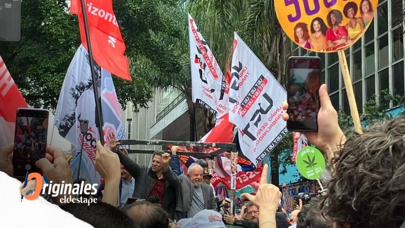 Esperanza, euforia y un poco de miedo, la víspera electoral se vive a pura emoción en Brasil