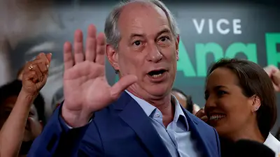 Elecciones en Brasil: candidato que sacó 3% pidió "algunas horas" para resolver sus apoyos Elecciones en Brasil: candidato que sacó 3% pidió "algunas horas" para resolver sus apoyos