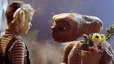 E.T E.T