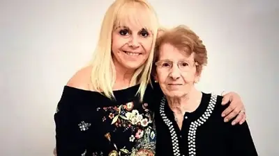 Claudia Villafañe y su mamá, "Pochi". Claudia Villafañe y su mamá, "Pochi".