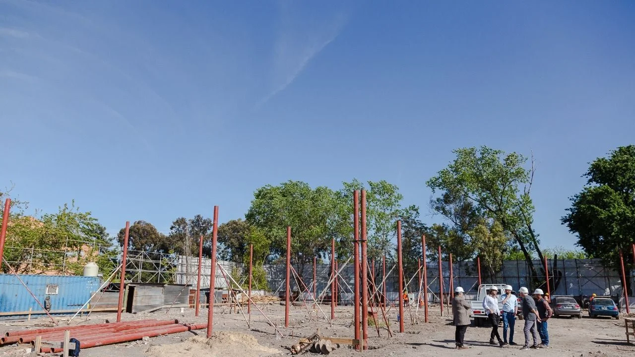 Hurlingham: avanza la construcción del nuevo hospital de PAMI