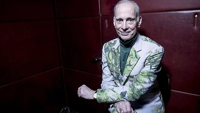 Cine. John Waters Cine. John Waters