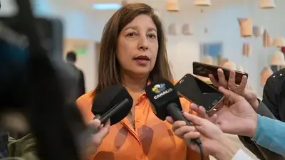 Arabela Carreras Arabela Carreras