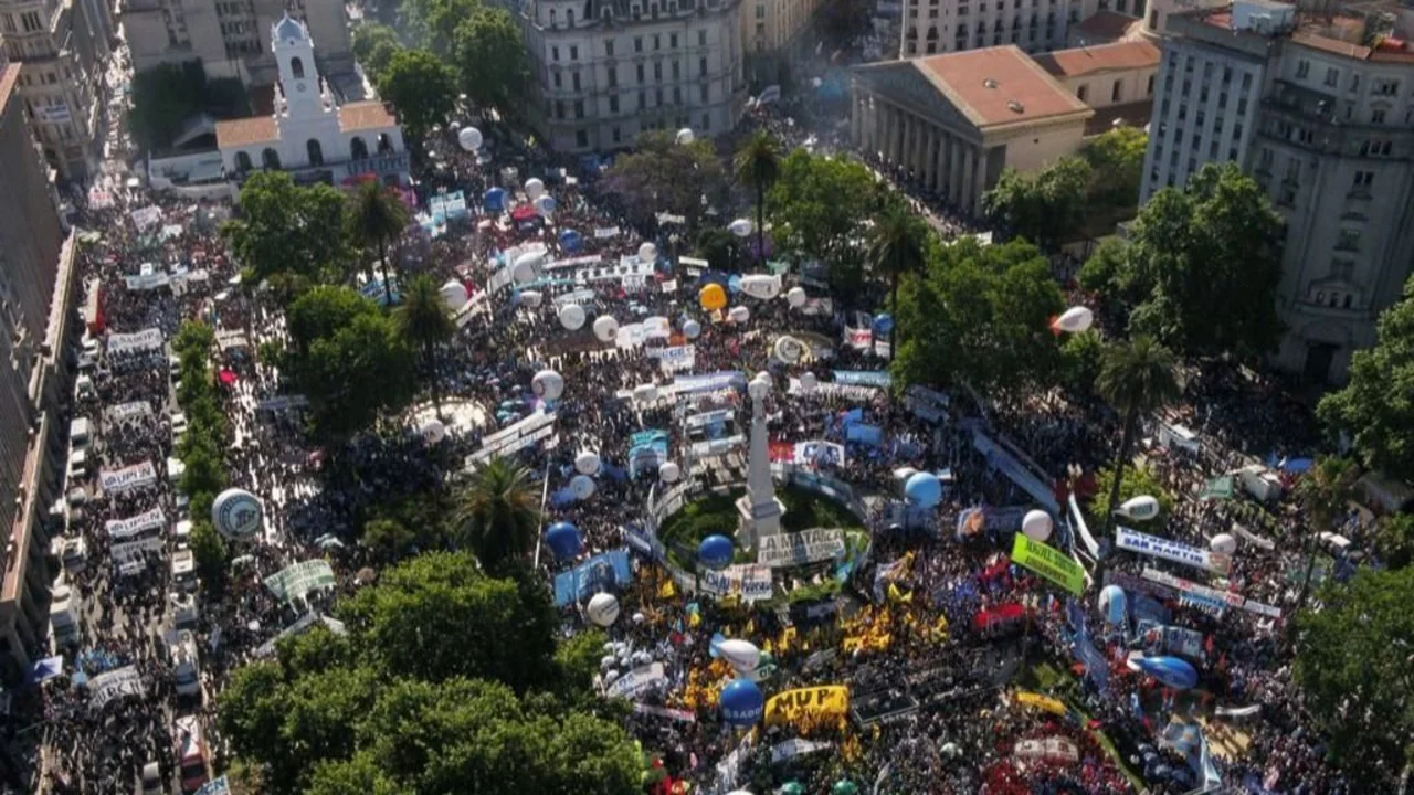 acto día de la militancia peronista plaza de mayo peronismo