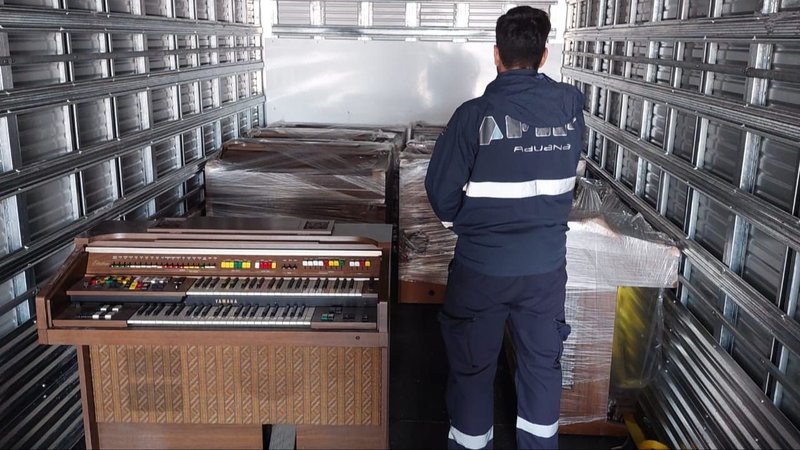 Contrabando a toda orquesta: Aduana confiscó un camión de instrumentos musicales sin declarar