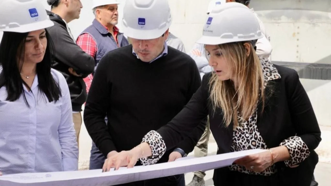 Malena Galmarini recorrió obras en Malvinas Argentinas