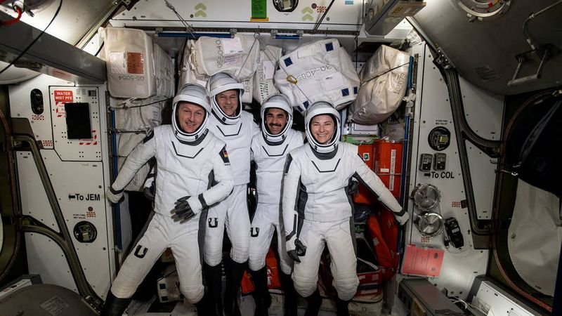 Cápsula de SpaceX abandona Estación Espacial para traer de vuelta a la Tierra a 4 astronautas